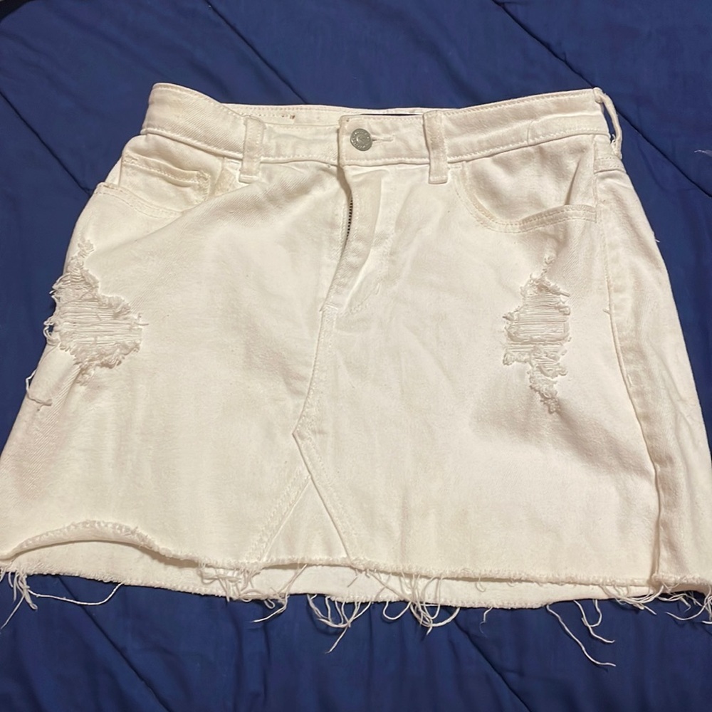 White denim Hollister skirt